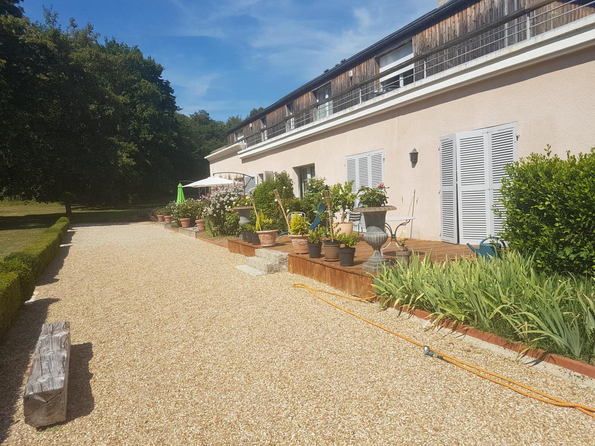 Les Mazeraies Maison D'Hotes Avec Spa Savonnières Zewnętrze zdjęcie
