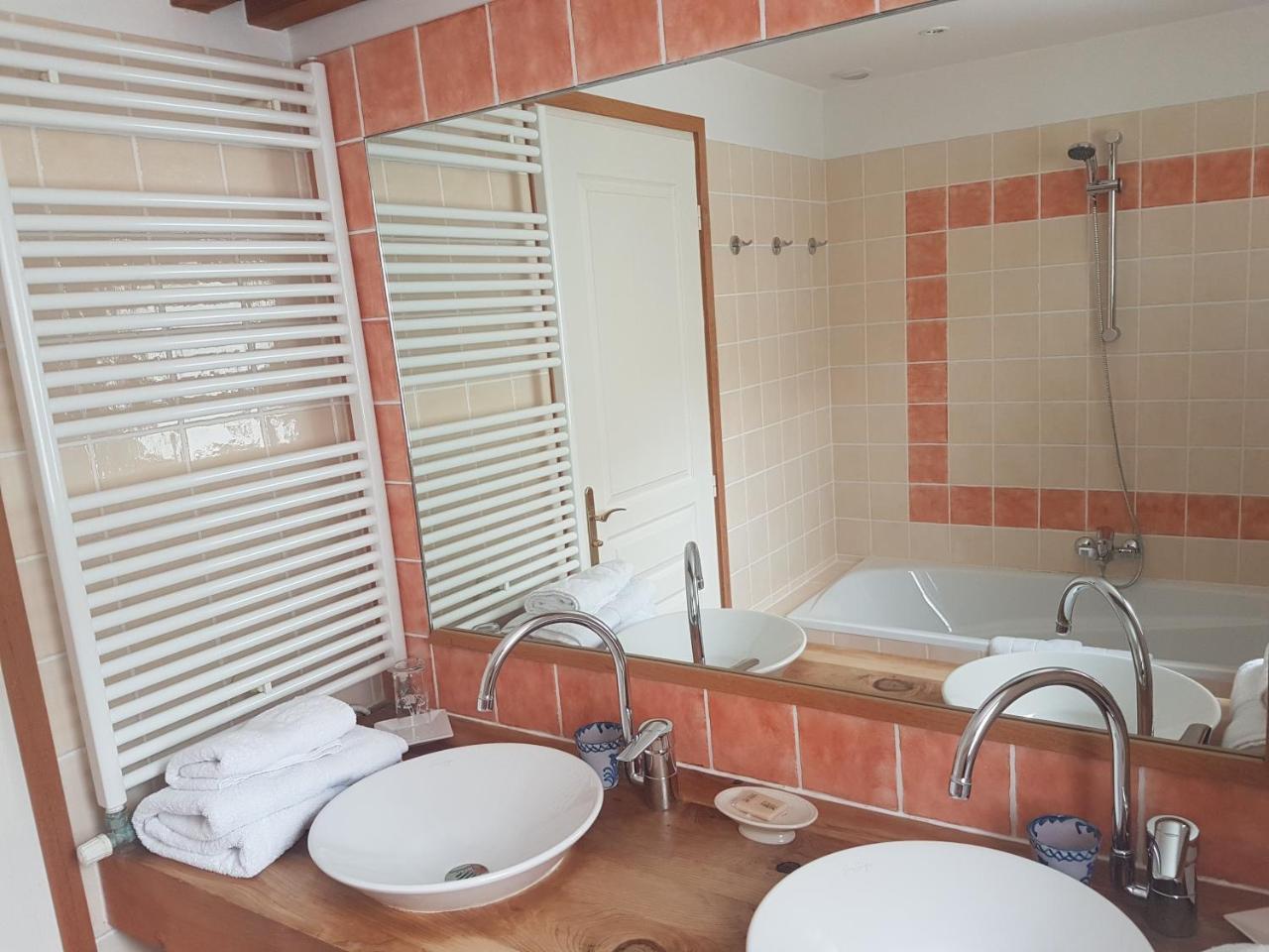 Les Mazeraies Maison D'Hotes Avec Spa Savonnières Zewnętrze zdjęcie